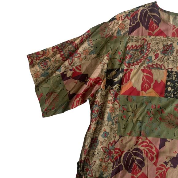 Tru Luxe Jeans Women's Size M Short Sleeve Floral Print Tunic Top Blouse New - Picture 11 of 15